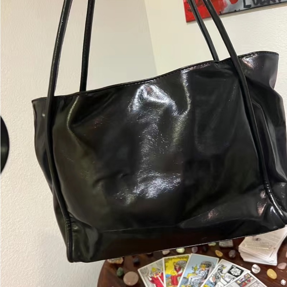 LEATHER TOTE BAG